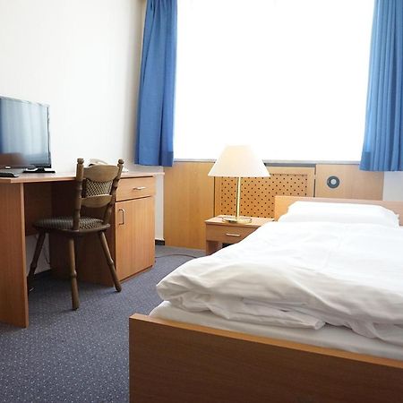 Buergerhaus Hotel Steinbach im Taunus ภายนอก รูปภาพ