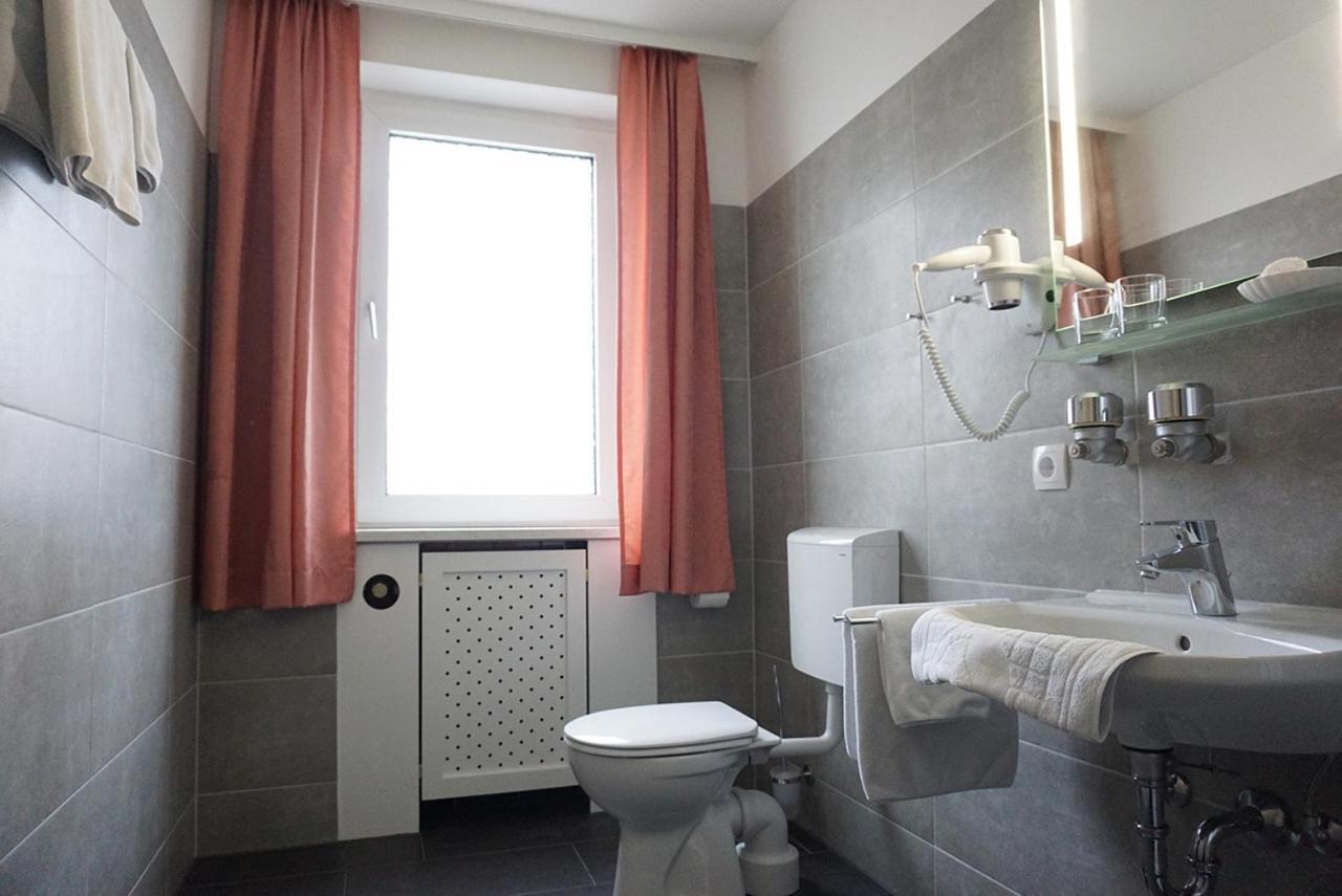 Buergerhaus Hotel Steinbach im Taunus ภายนอก รูปภาพ