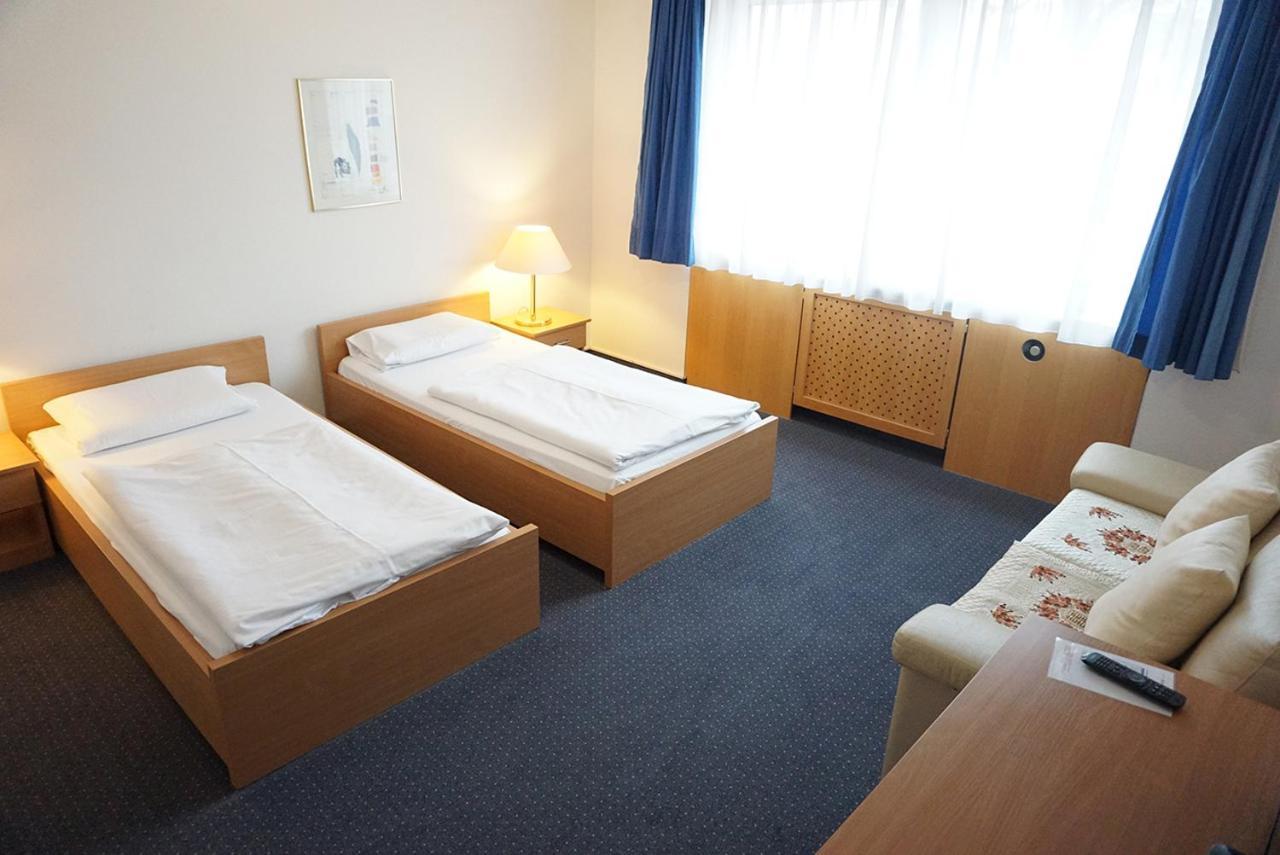 Buergerhaus Hotel Steinbach im Taunus ภายนอก รูปภาพ