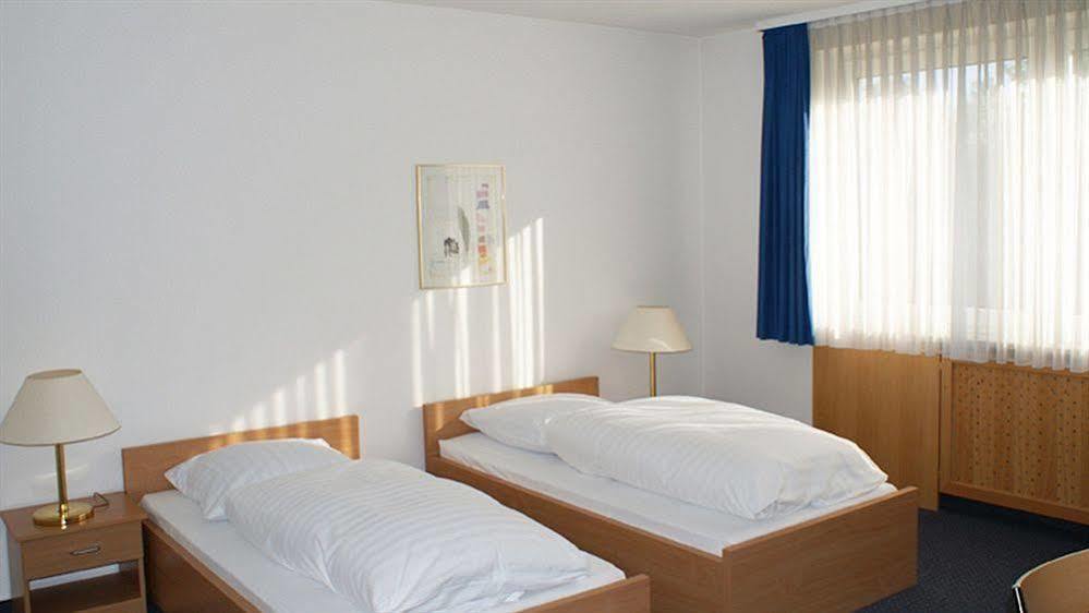 Buergerhaus Hotel Steinbach im Taunus ภายนอก รูปภาพ
